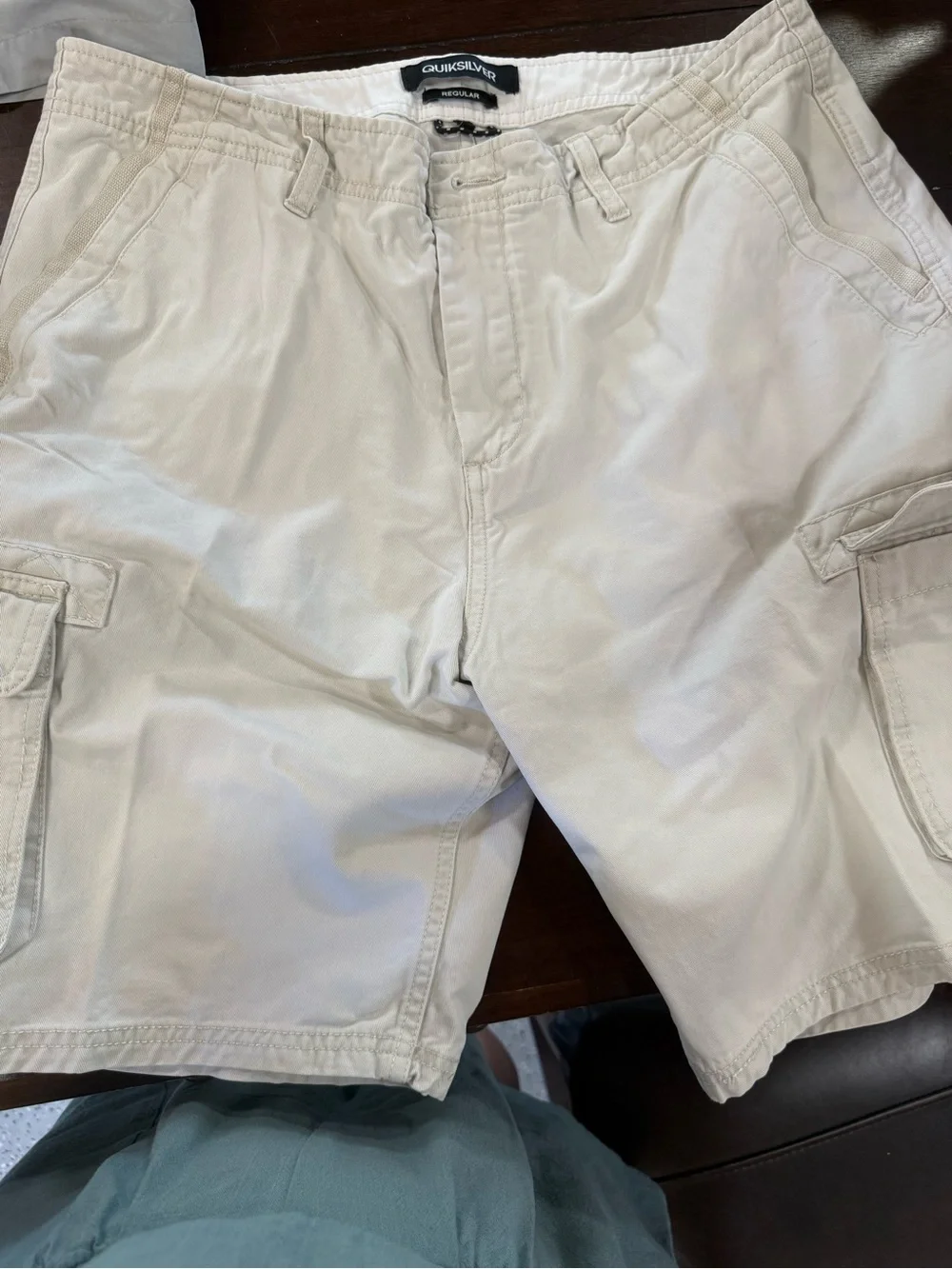 Quiksilver Men's Light Cream Cargo Shorts
